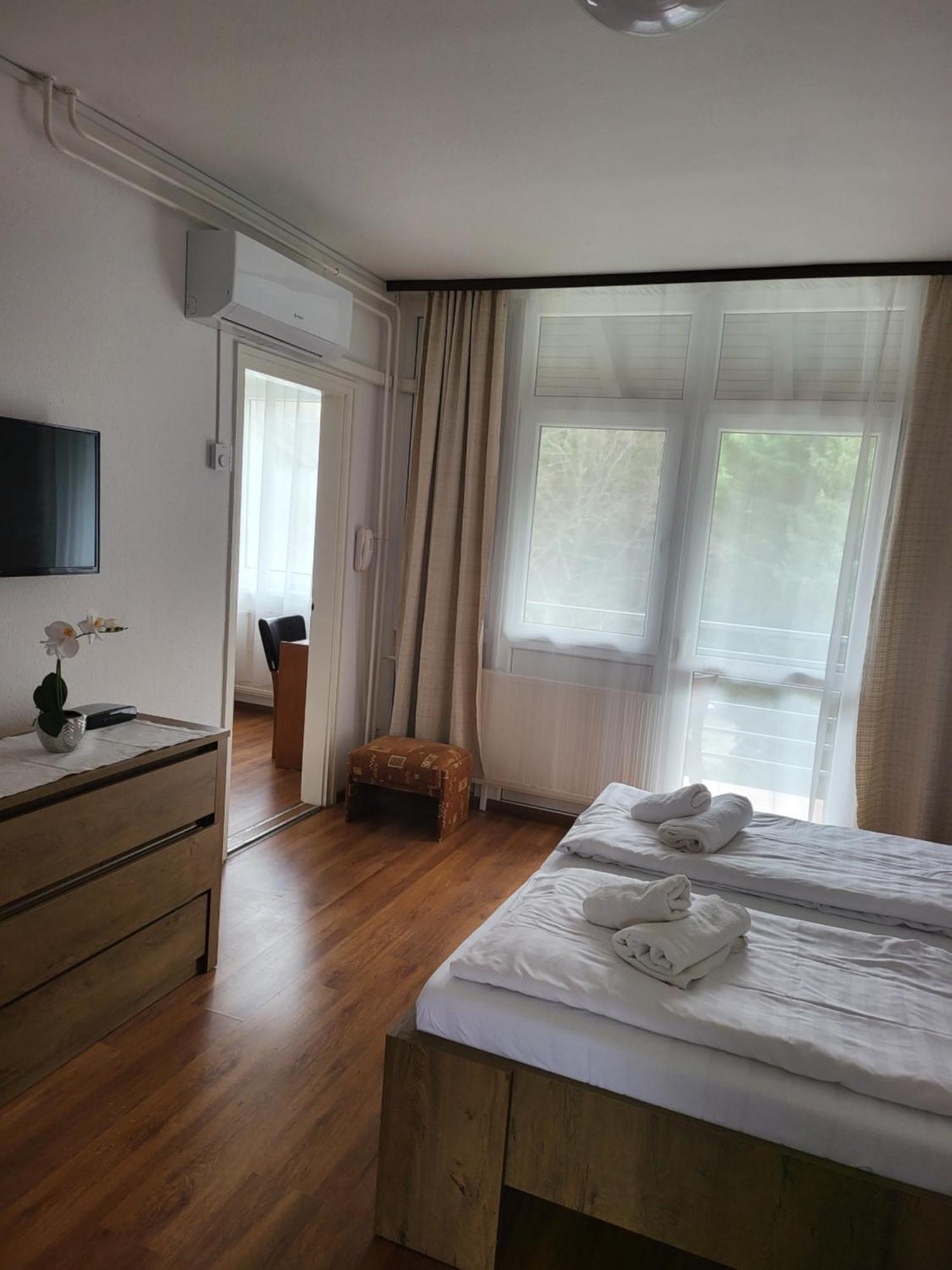 Solar Club Apartman Sopron Exterior foto